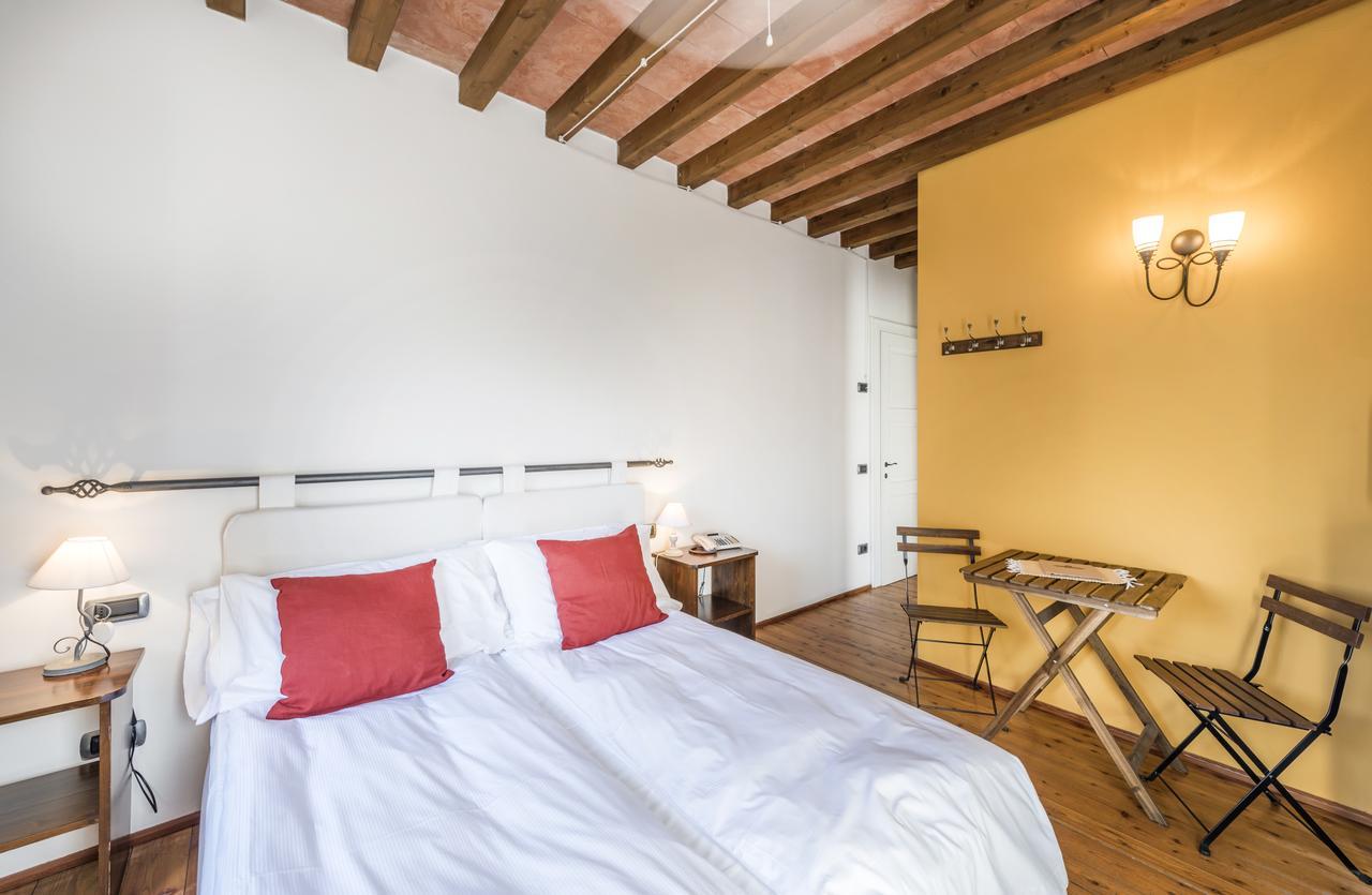 Agriturismo Ca Del Lago Граведона Екстериор снимка
