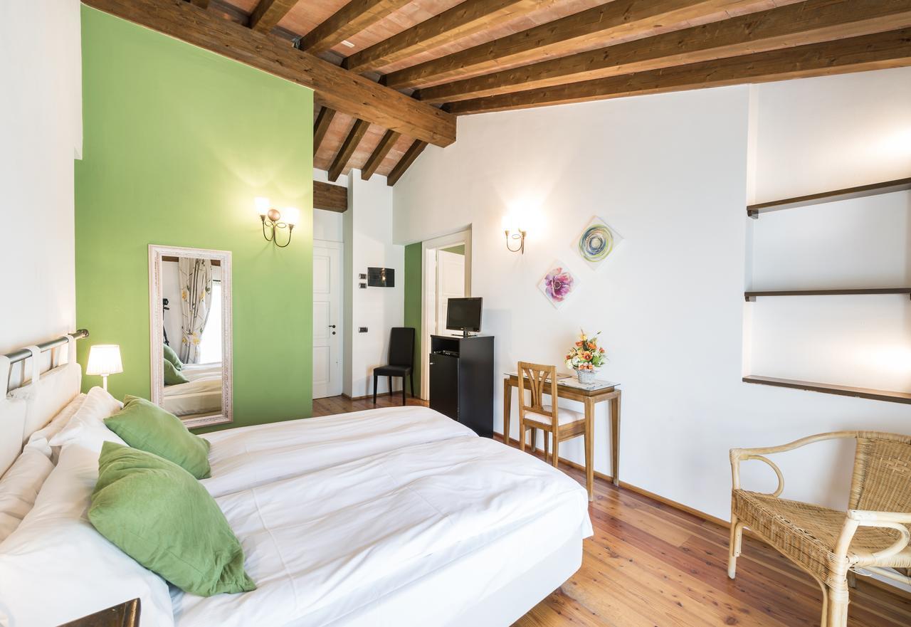 Agriturismo Ca Del Lago Граведона Екстериор снимка